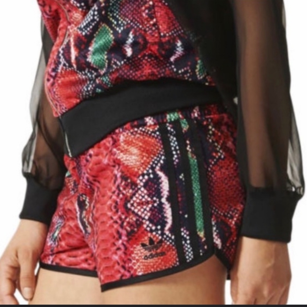 Adidas XS 3 stripe limited edition Shorts